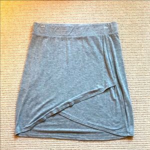 BCBGeneration Tulip Skirt Size Medium